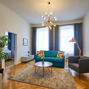 https://siebensterngasse-by-easybnb.vienna-besthotels.com