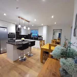 https://turners-escape.yorkshirehotels.net